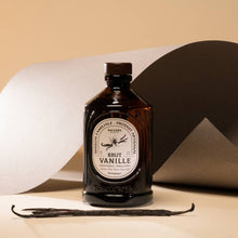 Load image into Gallery viewer, Bacanha Brut Vanilla Syrup 400ml - organic